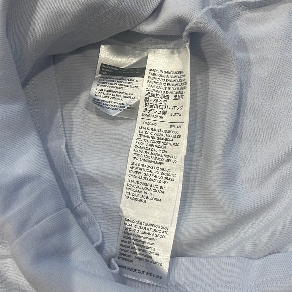 🛍️ NWT Levi’s Graphic Print Tank Top - Picture 6 of 9